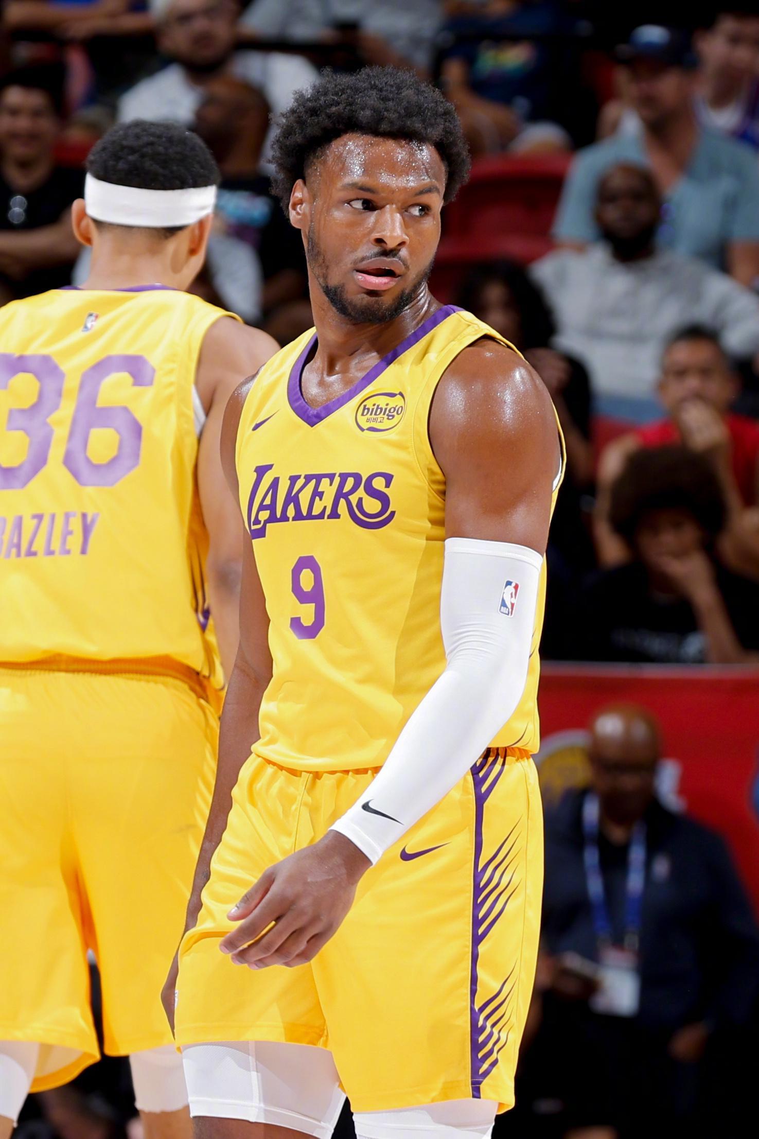 开云体育APP下载-3战合砍39+8+10！看到布朗尼持续爆发，才懂詹姆斯有多厉害