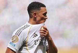 开云官网-皇马欧冠联赛阶段大名单：新援A费、阿诺德、赫伊森等系数入选